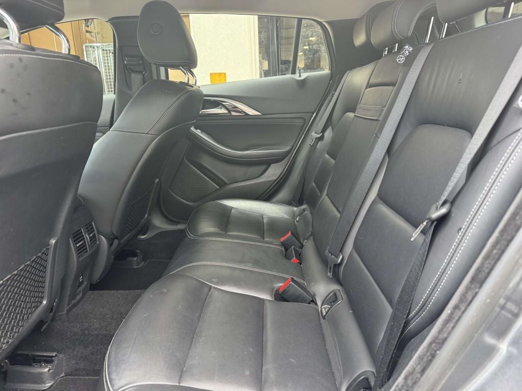 2018 INFINITI QX30 LUXURY AWD