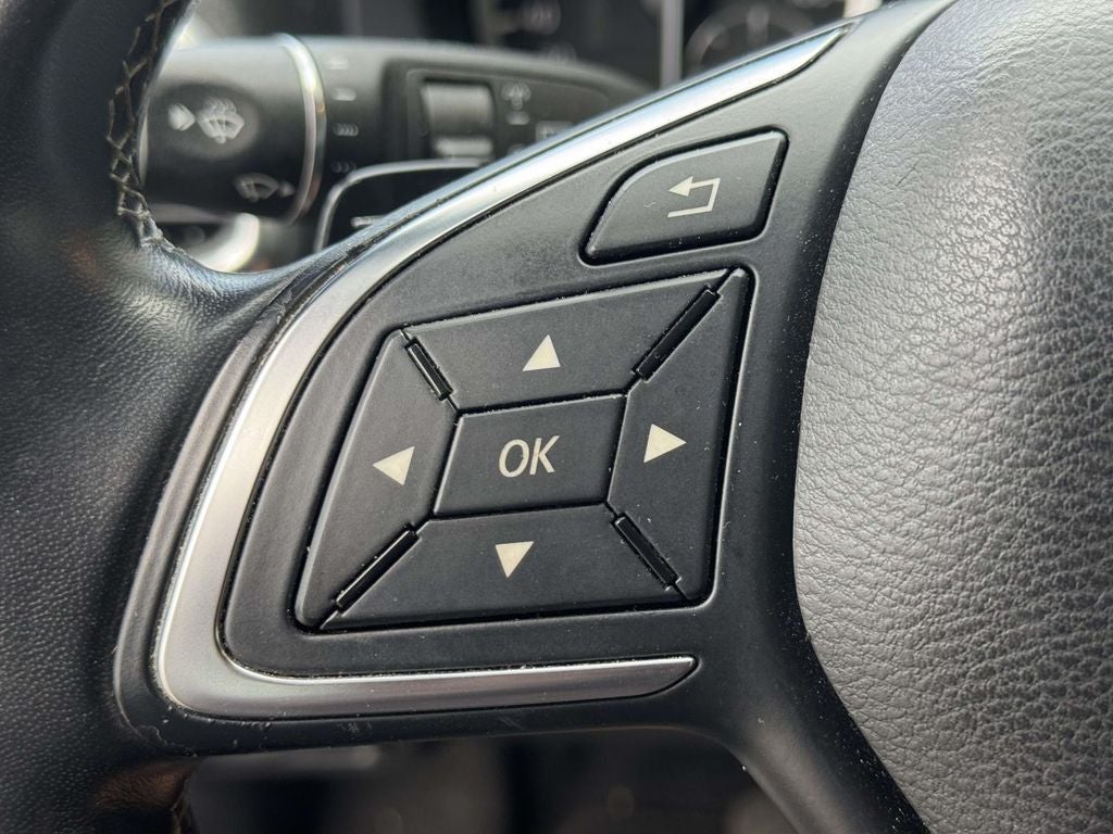 2018 INFINITI QX30 LUXURY AWD