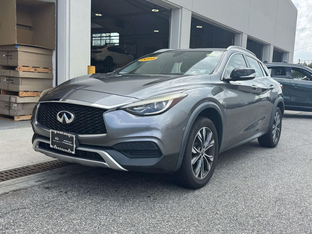 2018 INFINITI QX30 LUXURY AWD