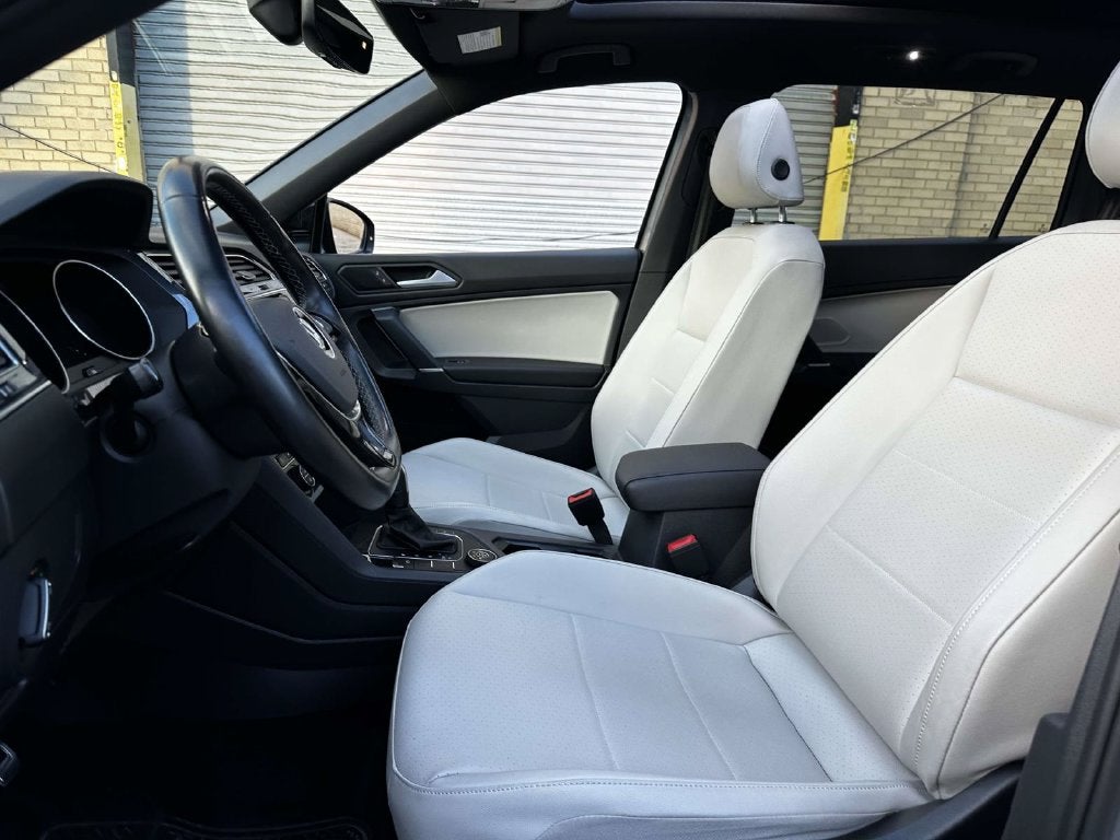2020 Volkswagen Tiguan 2.0T SE R-Line Black 4Motion
