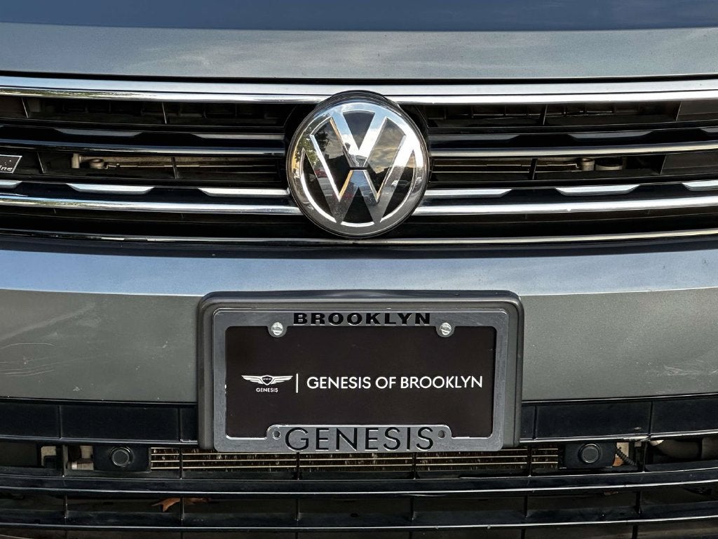 2020 Volkswagen Tiguan 2.0T SE R-Line Black 4Motion