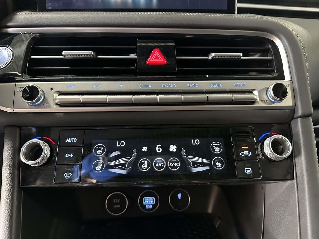 2026 Genesis G70 2.5T Prestige