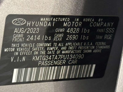 2023 Genesis G70 2.0T