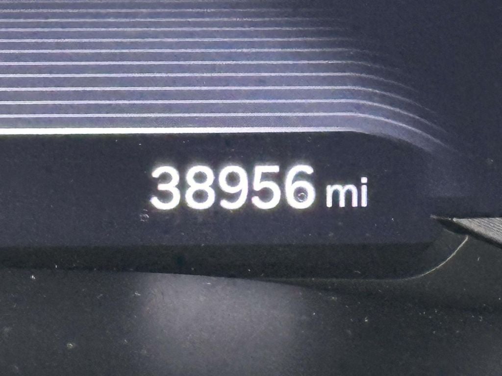 2023 Genesis GV70 2.5T Advanced