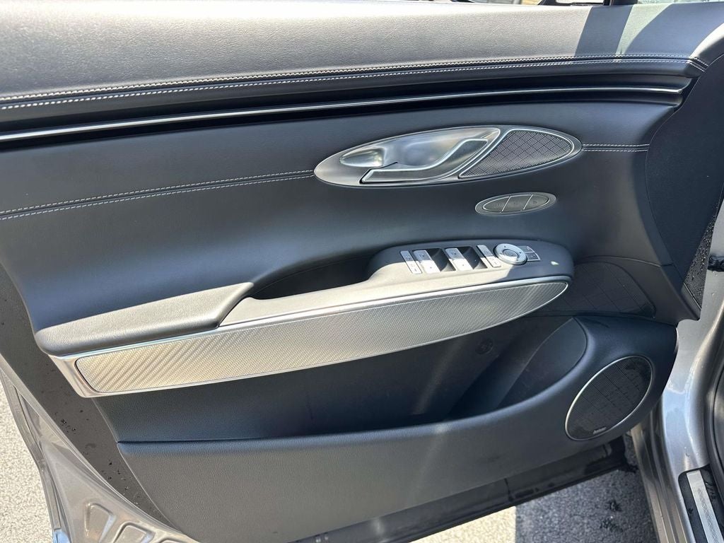 2023 Genesis GV70 2.5T