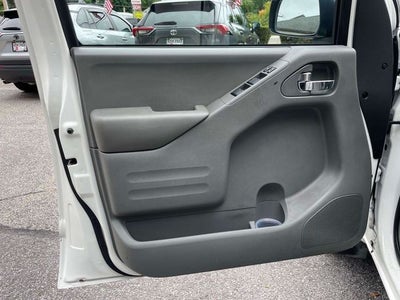 2021 Nissan Frontier SV