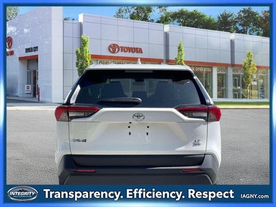 2025 Toyota RAV4 LE