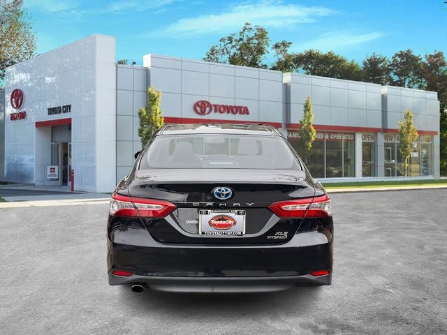 2018 Toyota Camry Hybrid XLE