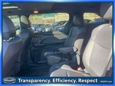 2024 Toyota Sienna XSE 7 Passenger
