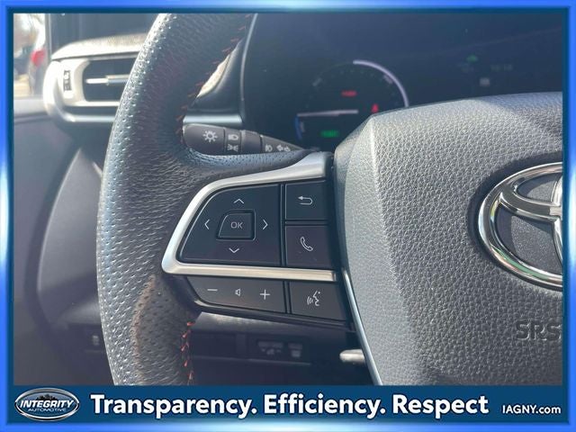 2023 Toyota Sienna XSE 7 Passenger