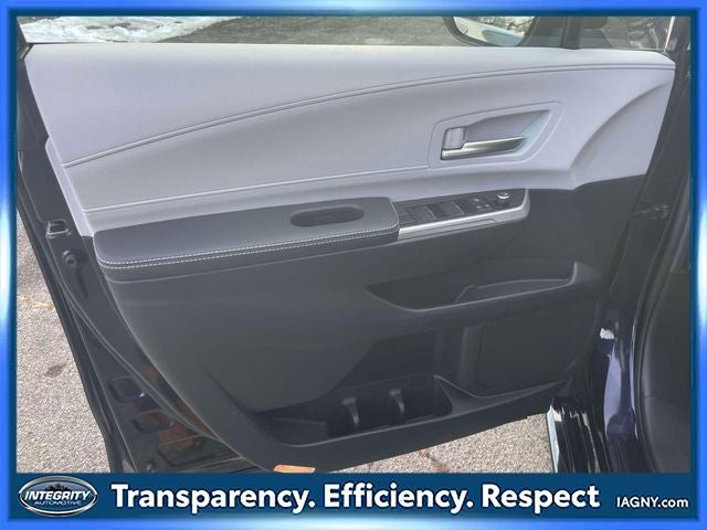 2025 Toyota Sienna XSE 7 Passenger