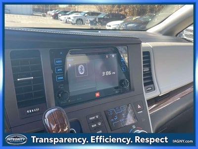 2017 Toyota Sienna Limited Premium 7 Passenger