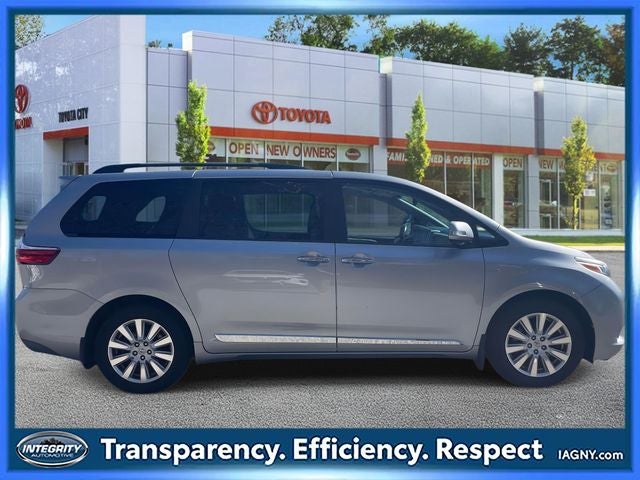 2017 Toyota Sienna Limited Premium 7 Passenger