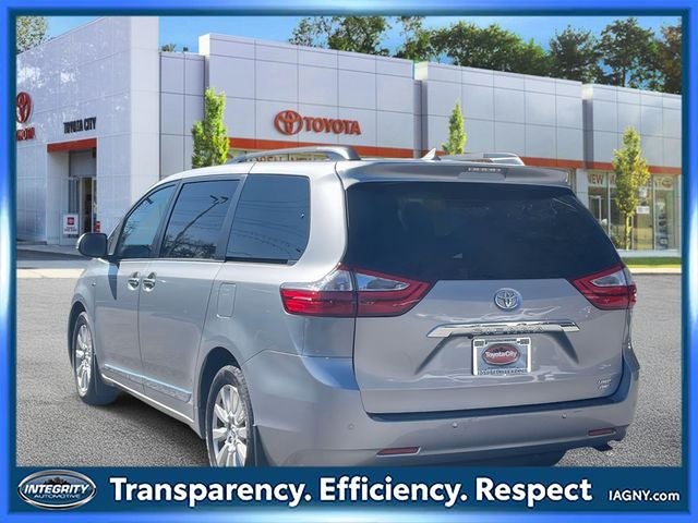 2017 Toyota Sienna Limited Premium 7 Passenger