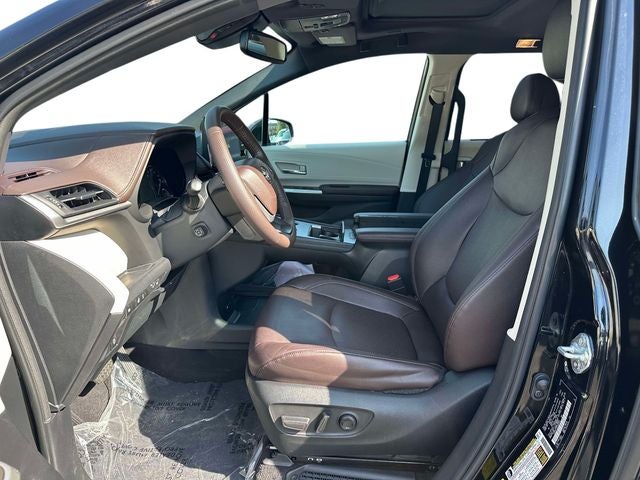 2023 Toyota Sienna Platinum 7 Passenger