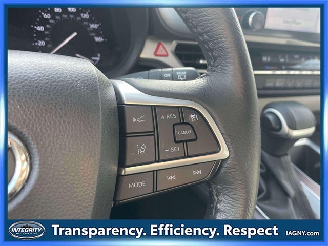 2024 Toyota Sienna XLE 7 Passenger