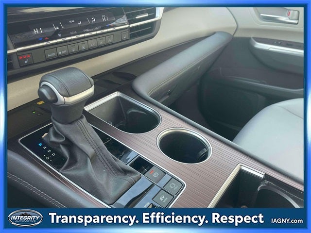 2024 Toyota Sienna XLE 7 Passenger