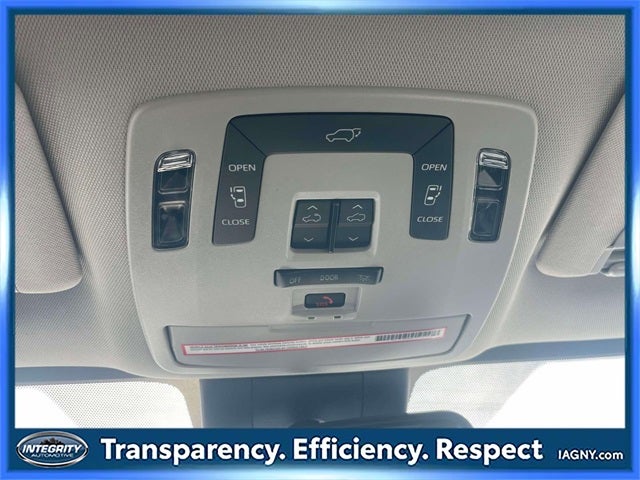 2024 Toyota Sienna XLE 7 Passenger