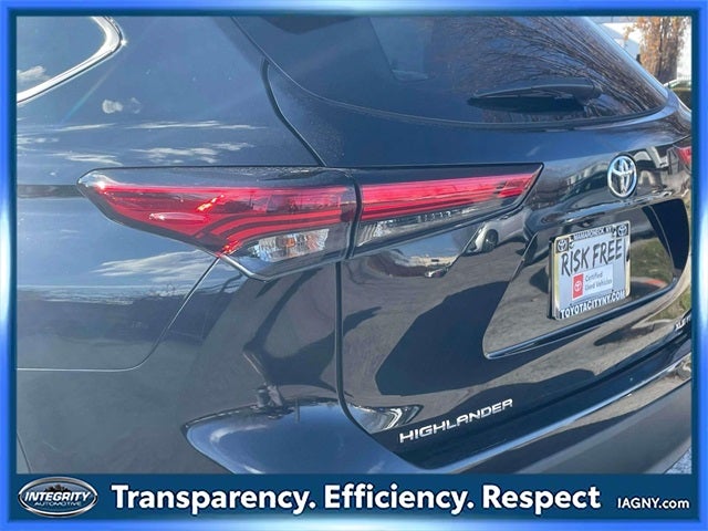 2023 Toyota Highlander XLE