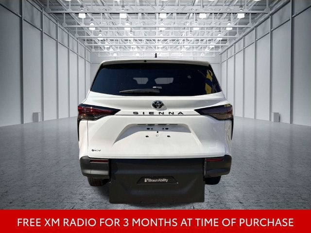 2026 Toyota Sienna LE 8 Passenger