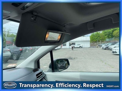 2023 Toyota Sienna XLE 8 Passenger