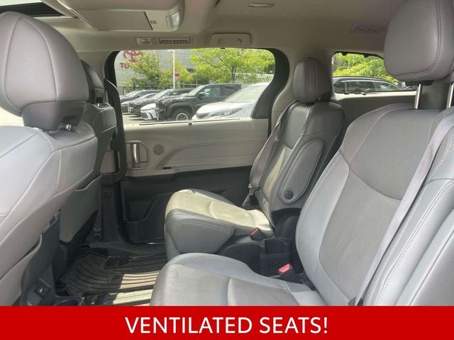 2023 Toyota Sienna Limited 7 Passenger