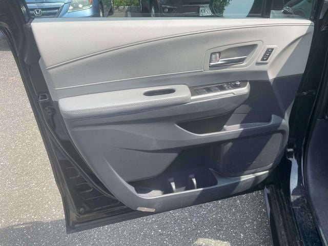2023 Toyota Sienna Limited 7 Passenger