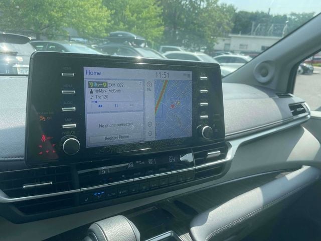 2023 Toyota Sienna Limited 7 Passenger
