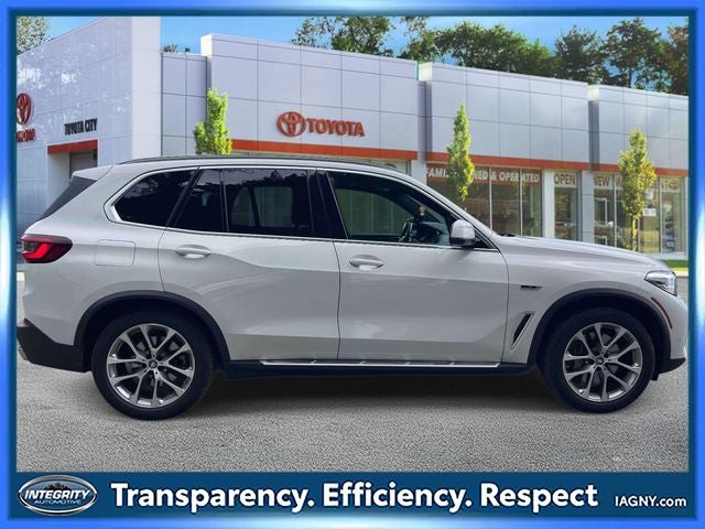 2023 BMW X5 xDrive45e