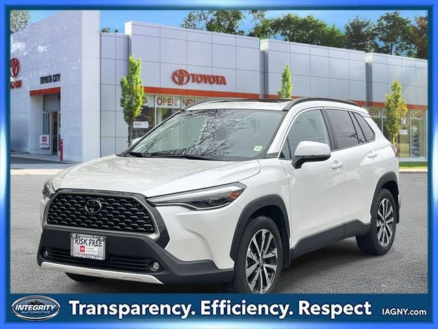 2024 Toyota Corolla Cross XLE