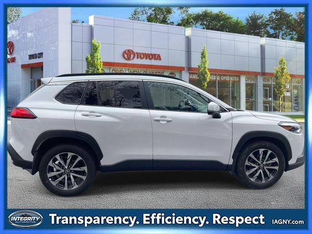 2024 Toyota Corolla Cross XLE