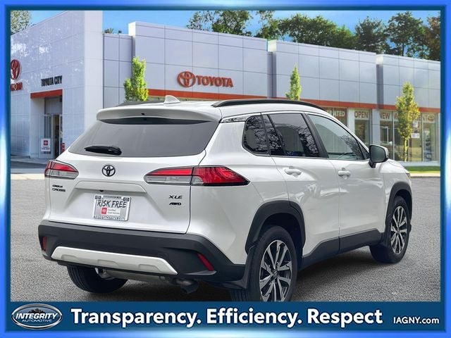 2024 Toyota Corolla Cross XLE