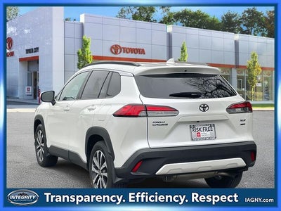 2024 Toyota Corolla Cross XLE