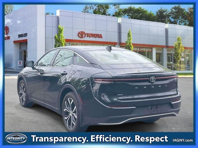 2023 Toyota Crown Limited