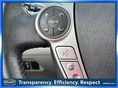 2017 Toyota Prius v Four