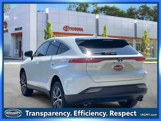 2023 Toyota Venza LE