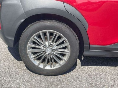 2020 Hyundai KONA SEL