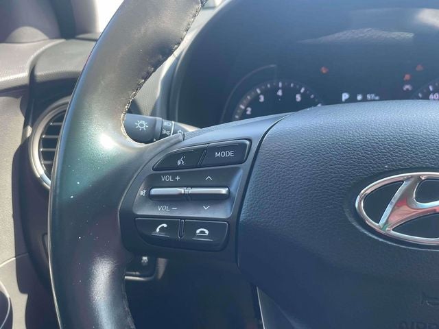2020 Hyundai KONA SEL