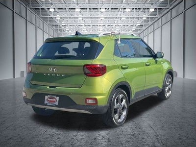 2022 Hyundai VENUE SEL