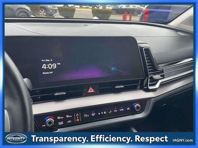 2023 Kia Sportage Hybrid EX