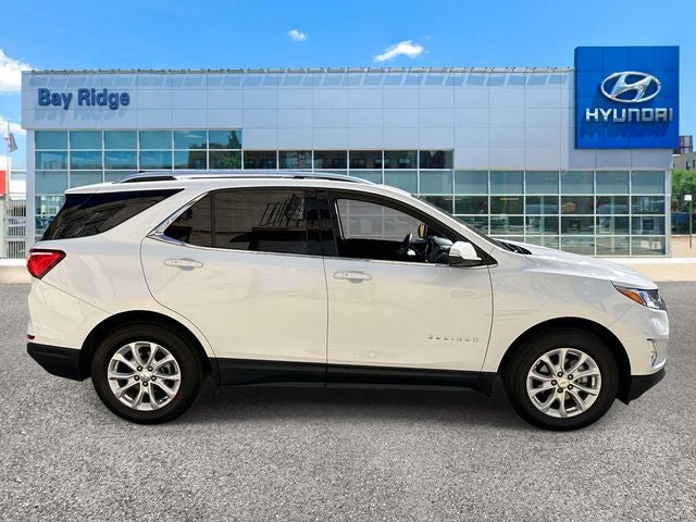 2019 Chevrolet Equinox LT - Photo 2