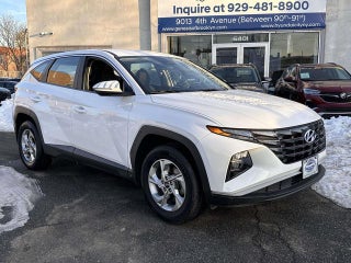 2022 Hyundai TUCSON SE