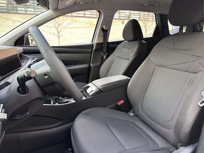 2025 Hyundai TUCSON SE