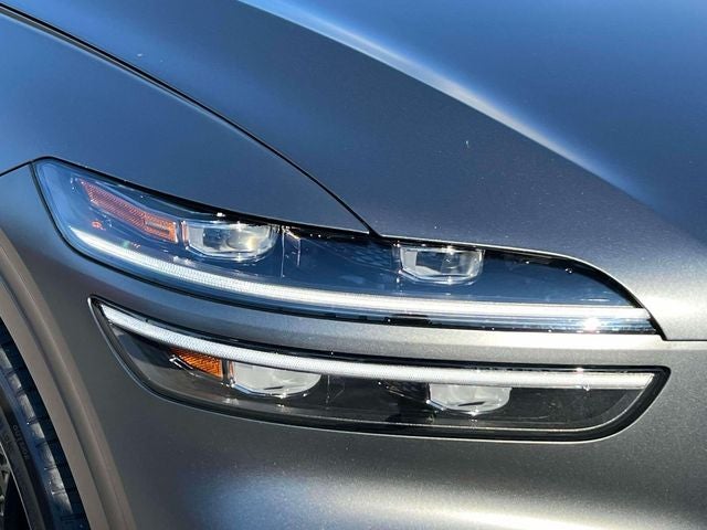 2024 Genesis GV70 2.5T