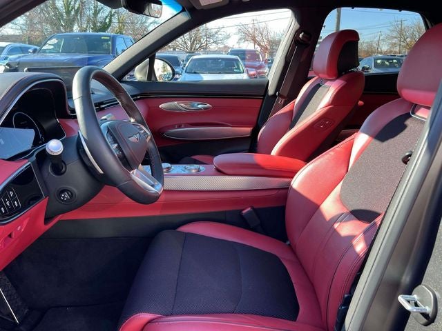 2024 Genesis GV70 2.5T