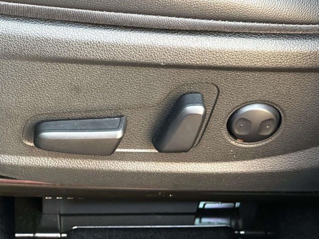 2023 Hyundai SANTA FE HYBRID SEL Premium