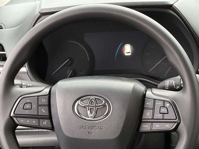 2026 Toyota Sienna LE Mobility 8 Passenger