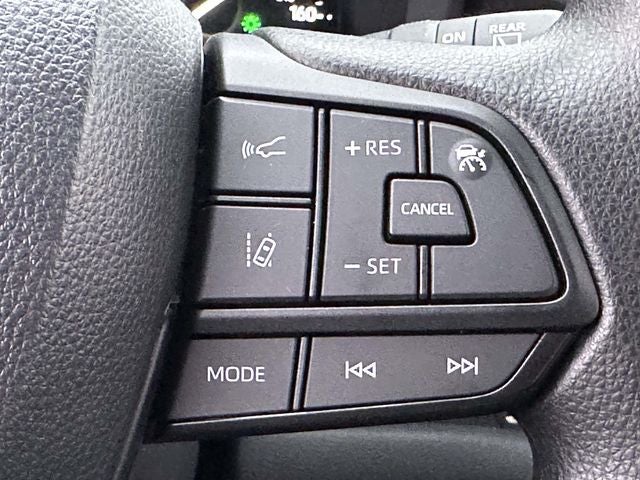 2026 Toyota Sienna Mobility LE 8 Passenger