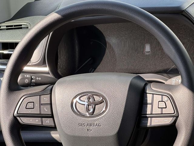 2026 Toyota Sienna LE 8 Passenger Mobility Van Taxi Ready