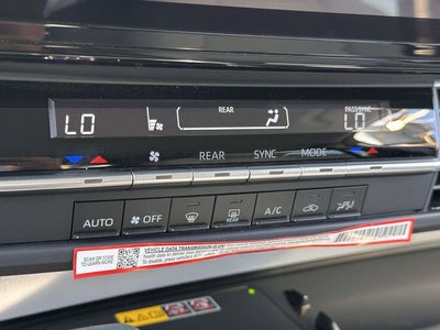 2026 Toyota Sienna LE 8 Passenger Mobility Van Taxi Ready